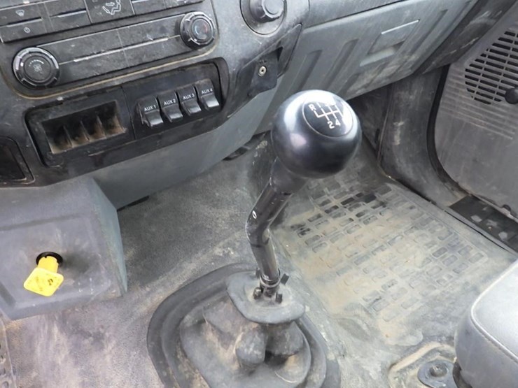 2015-ford-f750-image-29