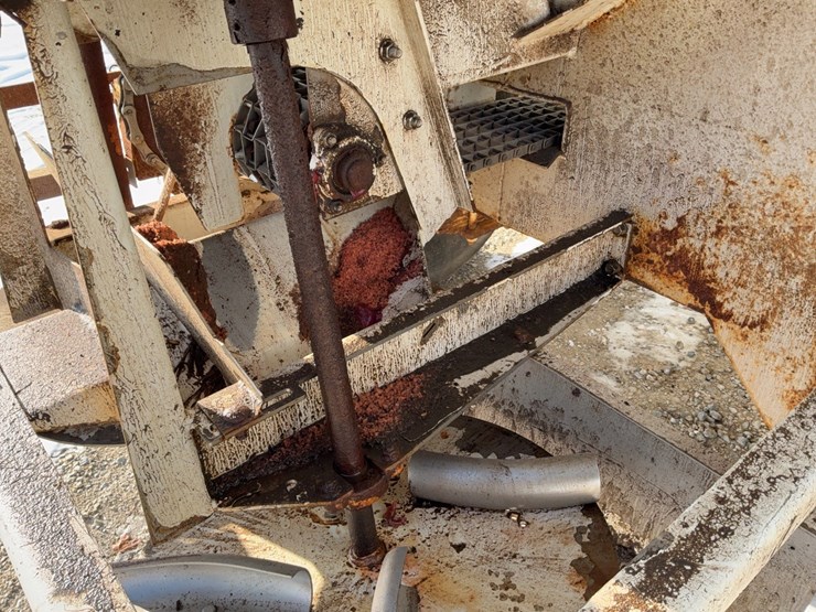 loftness-fs800-fertilizer-spreader-image-30