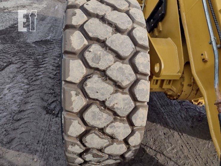 2006-caterpillar-930g-image-21