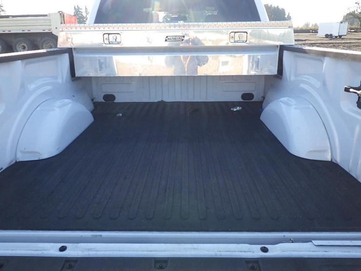 2021-ford-f150-image-9