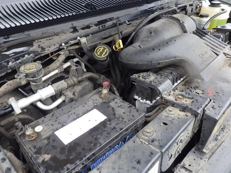 2003-ford-e350-image-11