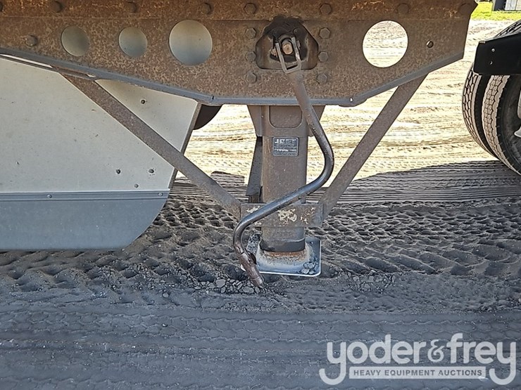 2014-wabash-53'-tandem-axle-enclosed-trailer,-68,000lb-gvwr-image-9