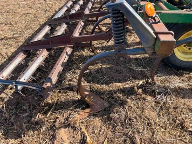 john-deere-610-image-10