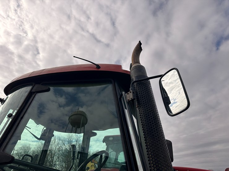 #38413-•-case-125a-mfwd-tractor-image-40