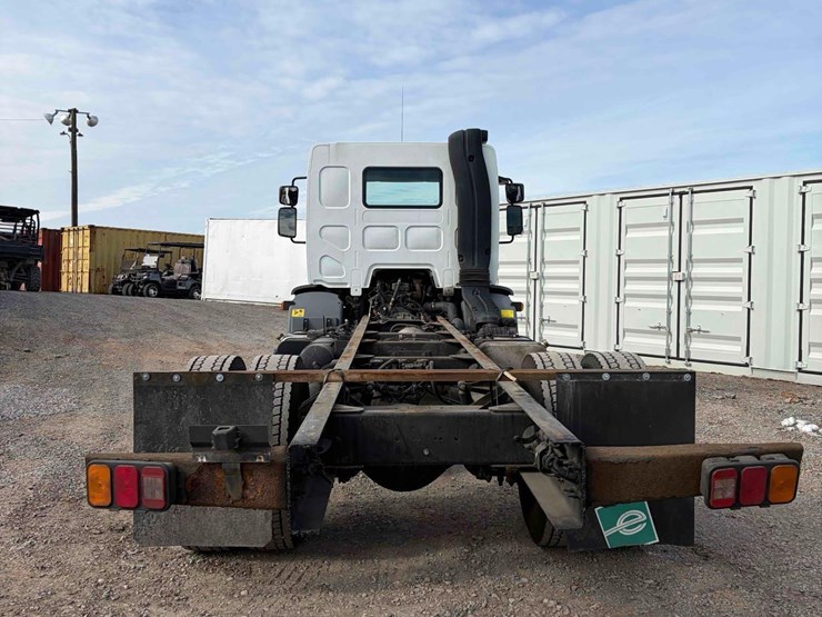 2017-kenworth-k270-image-4