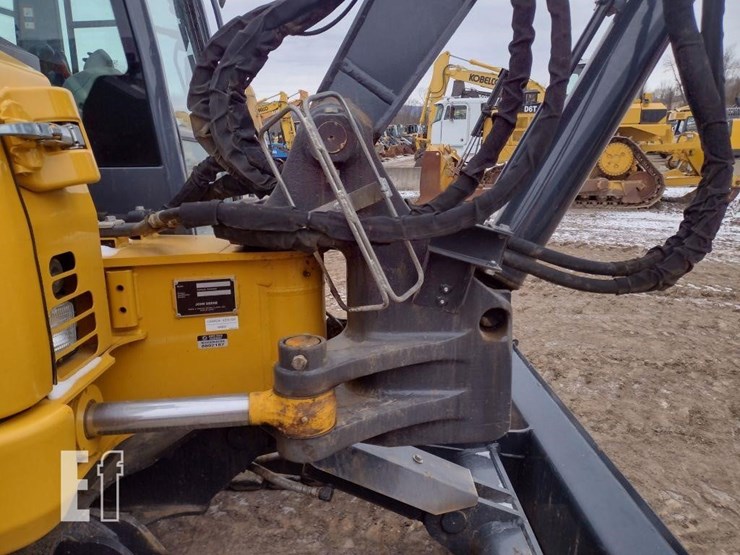 2021-deere-85g-image-23