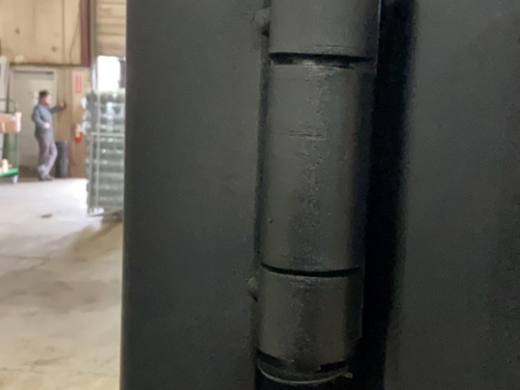 (inv.53029)-new-unused-kj-k0720-metal-driveway-gate-with-deer-motif,-20'-wide-x-7'-tall-image-2