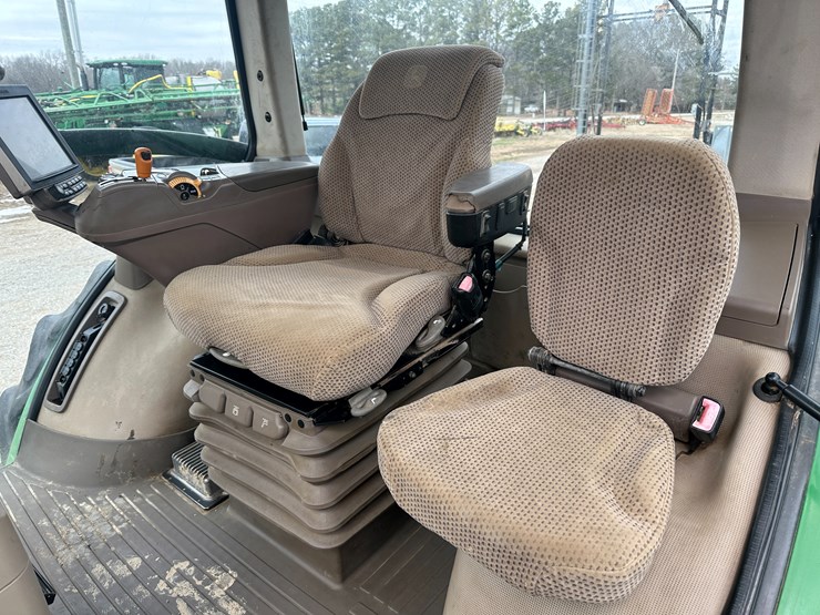 2010-john-deere-8345r-image-59