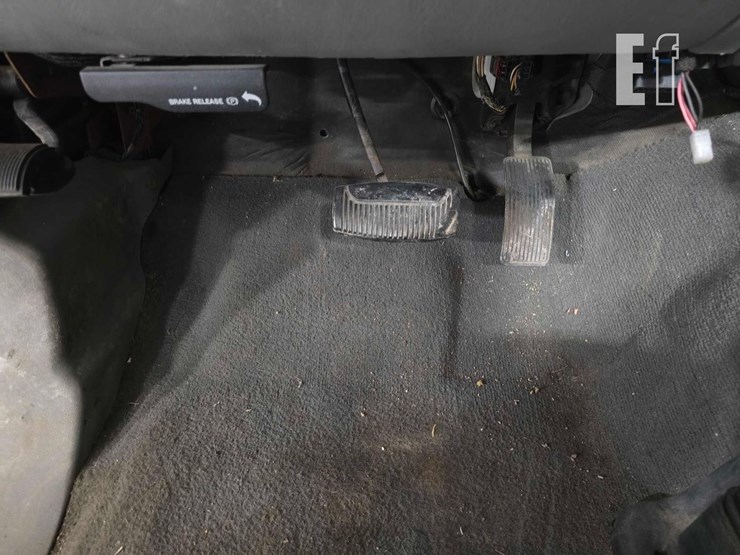 2006-ford-f350-image-16