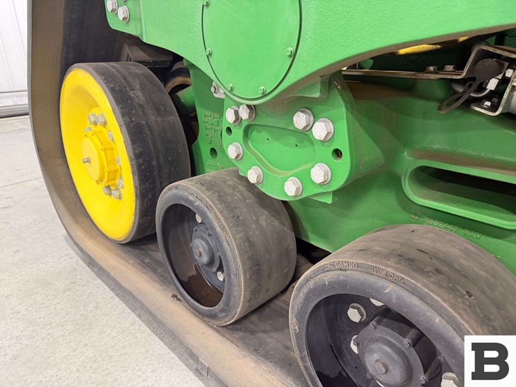 2021-john-deere-9620rx-image-36