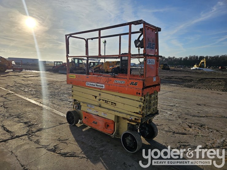 2016-jlg-2632es-image-6