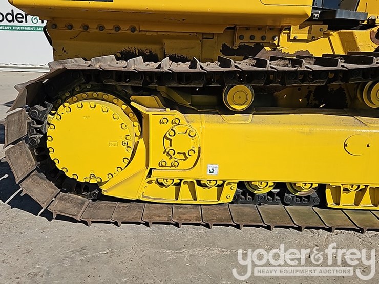 2023-komatsu-d71px-24-image-9