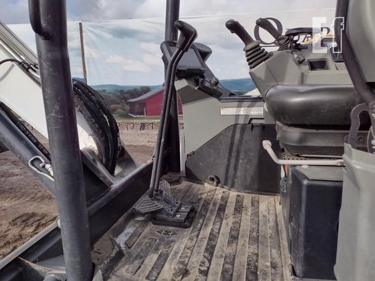 bobcat-e42-image-12