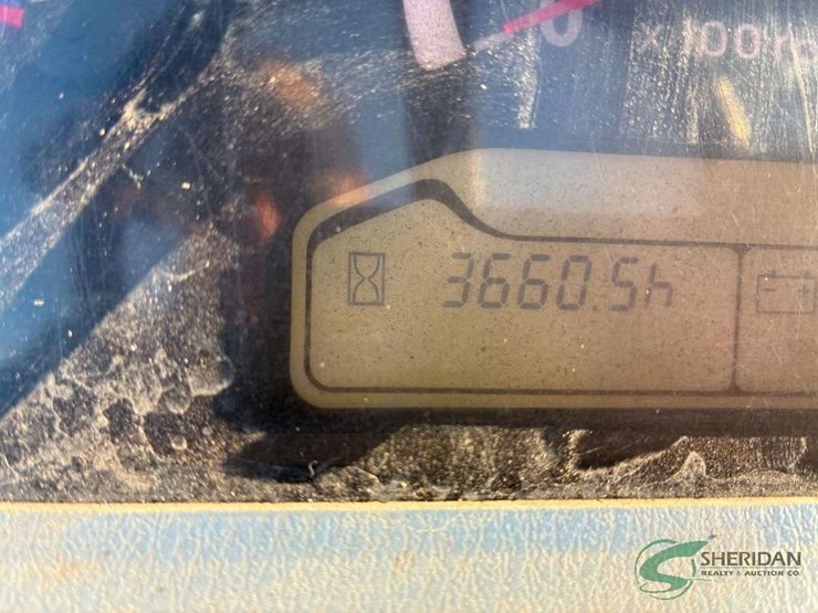 ls-xr4755h-loader-tractor-showing-3660-hours-image-22