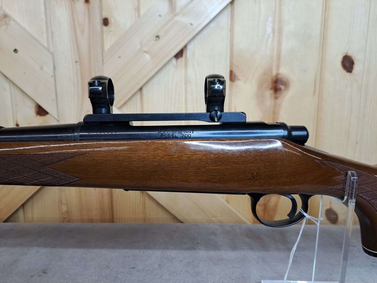 remington-model-700-.30-06-bolt-rifle-image-10