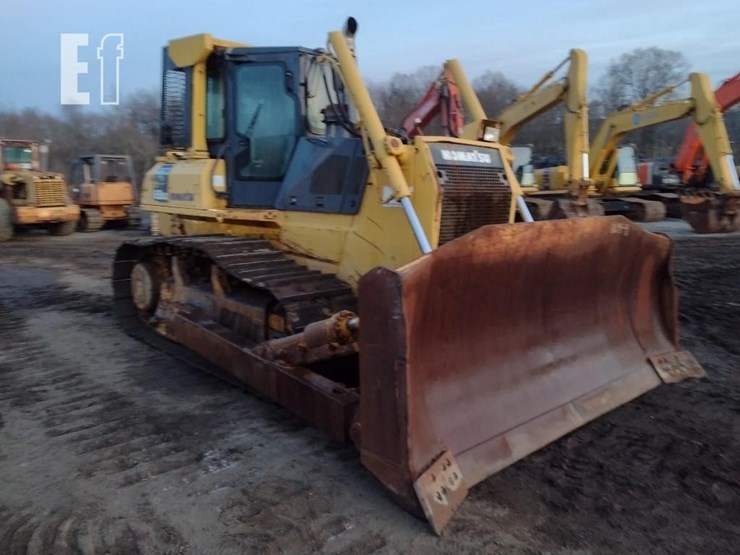 2004-komatsu-d65ex-15-image-46