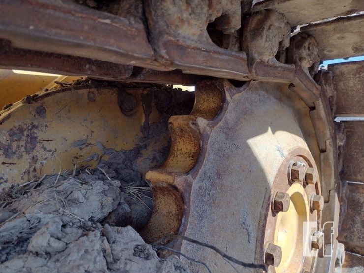 2020-deere-450k-image-34