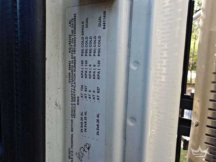 2022-mack-anthem-t/a-wet-kit-day-cab-truck-tractor-image-12