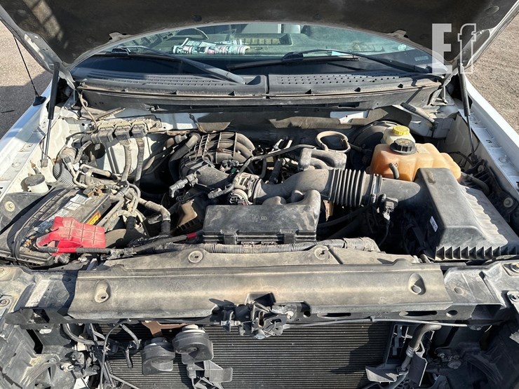 2014-ford-f150-image-14