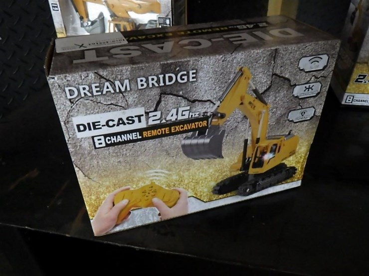 sklp-excavator-toy-image-2