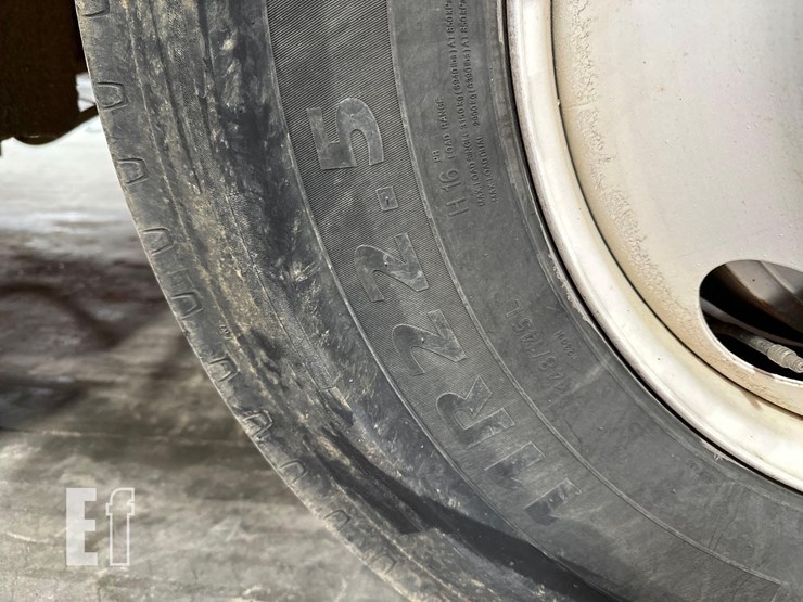 2006-kenworth-t800-image-21