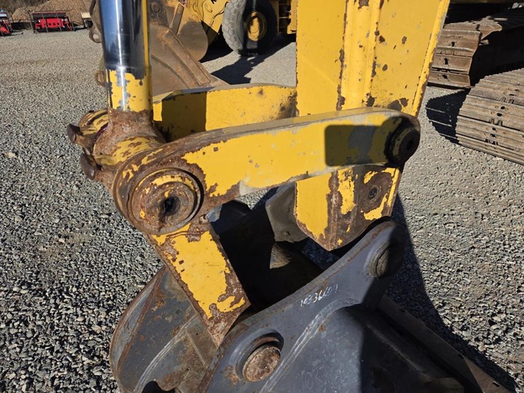 2021-komatsu-pc130-11-image-14