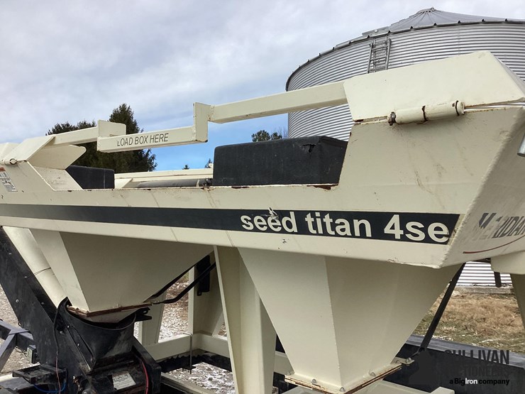 2010-meridian-titan-4se-image-18