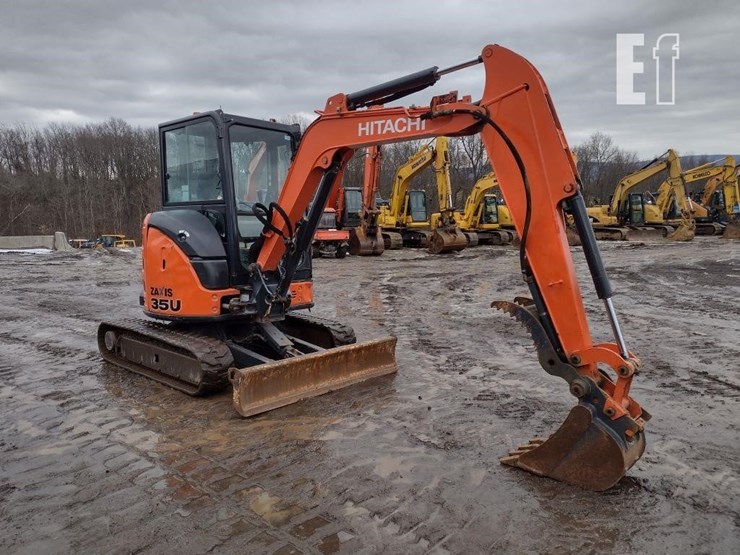 2014-hitachi-zx35u-image-48