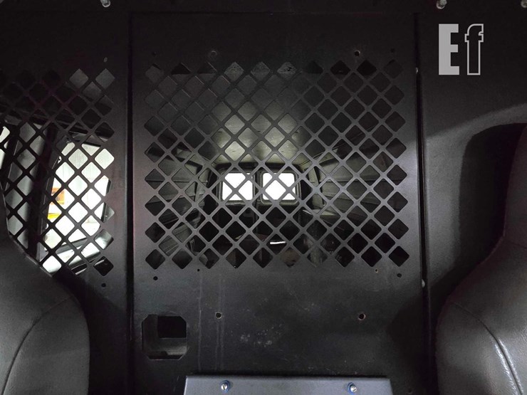 2012-ford-e250-image-15