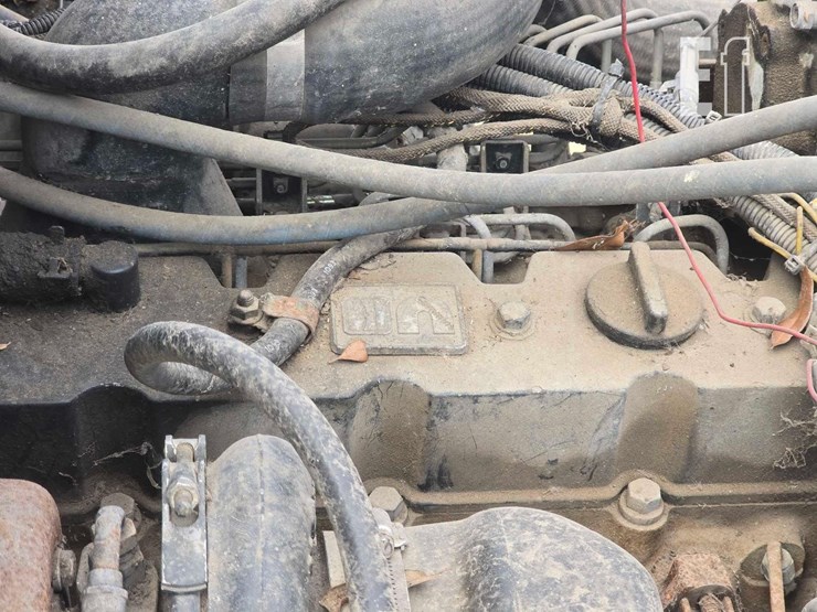 1993-freightliner-fl80-image-23