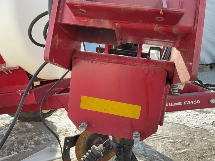 loftness-fs800-fertilizer-spreader-image-81