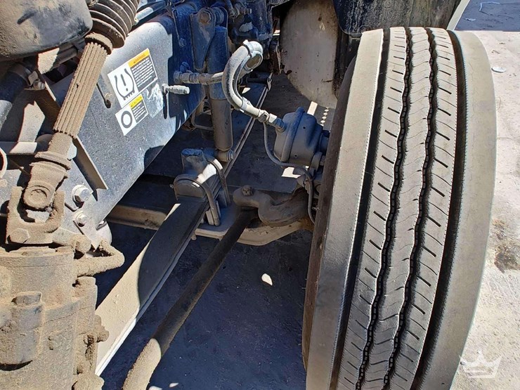 2019-kenworth-t880-image-28