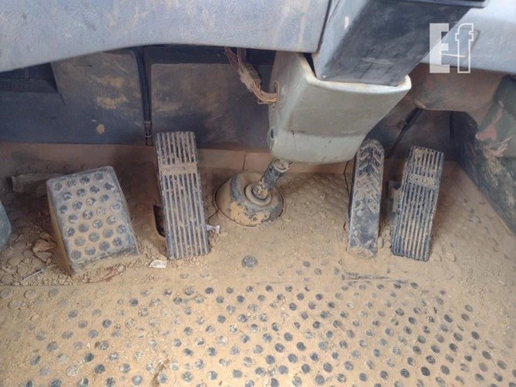 2003-volvo-a40d-image-15