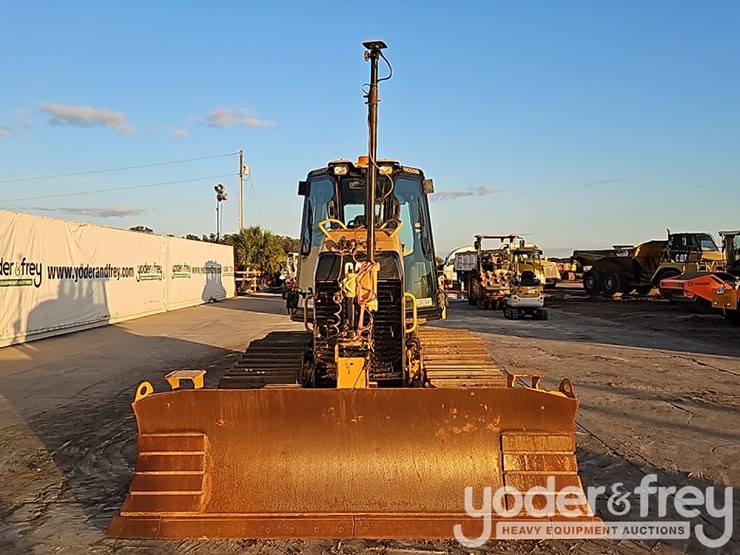 2018-caterpillar-d4k2-lgp-image-16