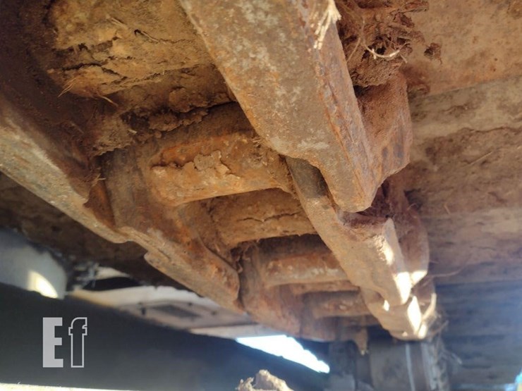 2000-deere-270c-lc-image-40