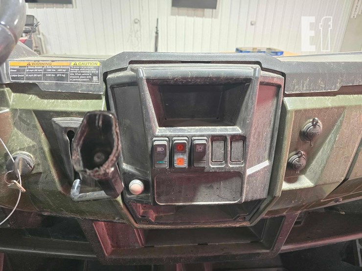 2015-polaris-ranger-crew-image-13