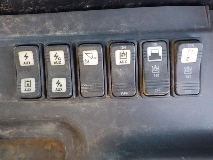 takeuchi-tl12r2-image-27