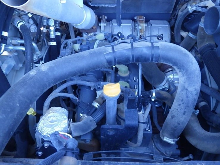 takeuchi-tl8r2-image-10