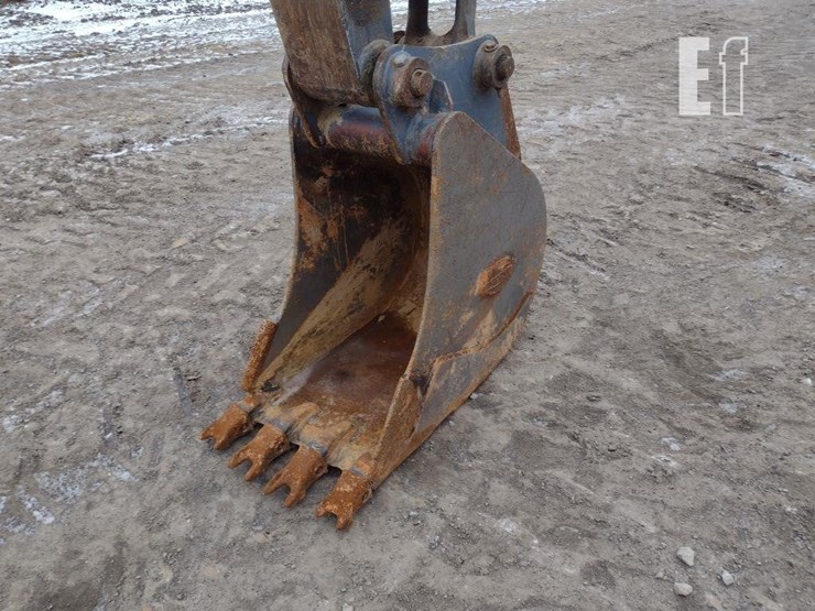 2021-deere-85g-image-18