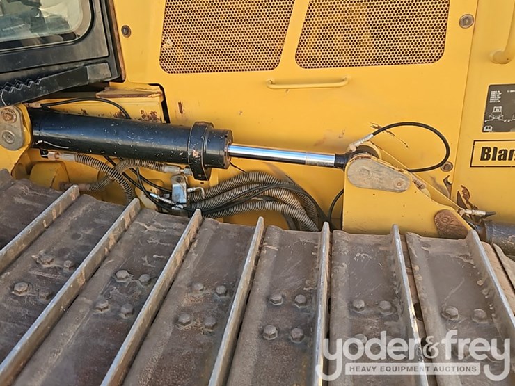 2018-caterpillar-d4k2-lgp-image-14