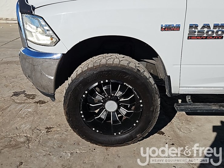 2014-dodge-ram-2500-image-12