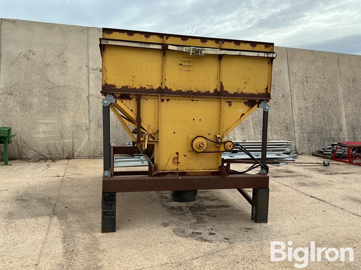 10’-x-8’-stationary-roller-mill-hopper-image-8