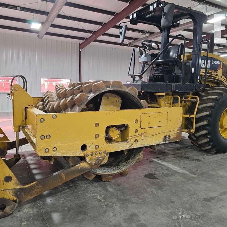 2012 CATERPILLAR CP56B