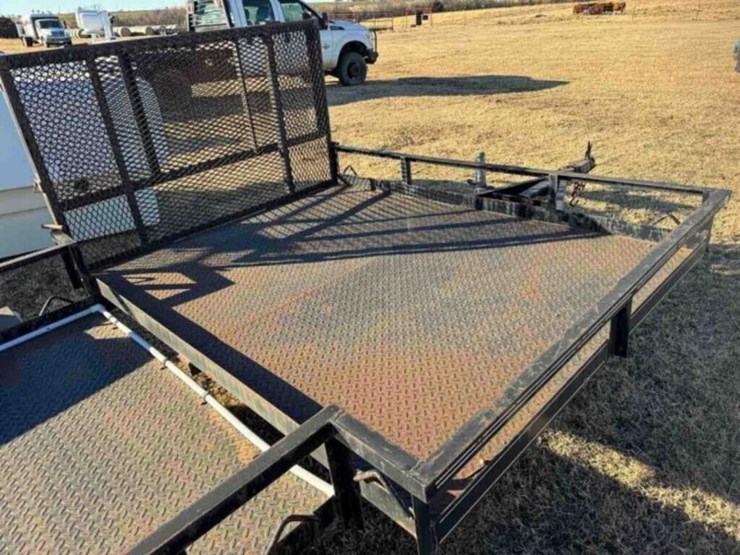 roadmaster-trailer,-single-axle,-side-and-rear-image-10