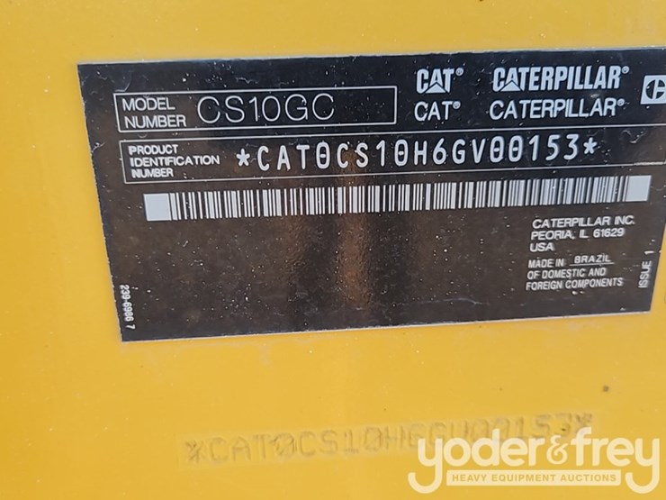 2024-caterpillar-cs10gc-image-27