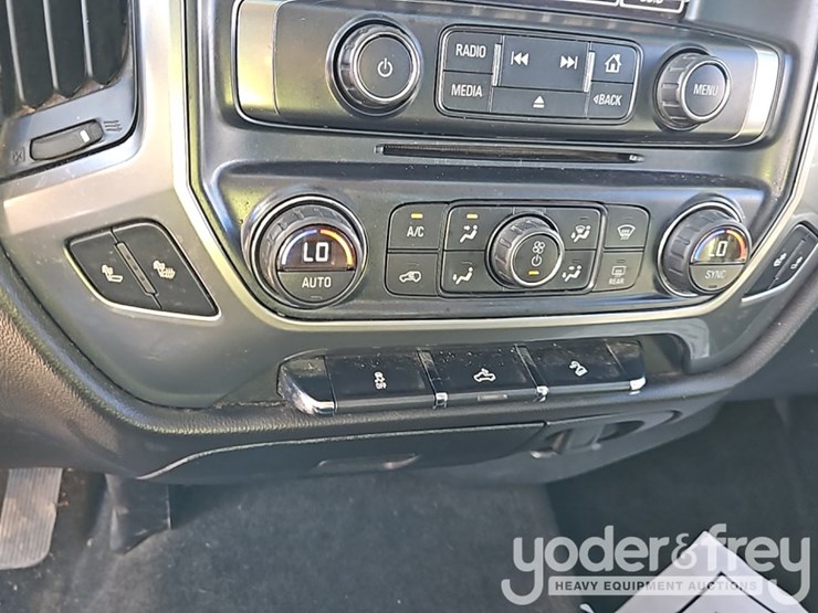 2015-chevrolet-silverado-1500-image-27