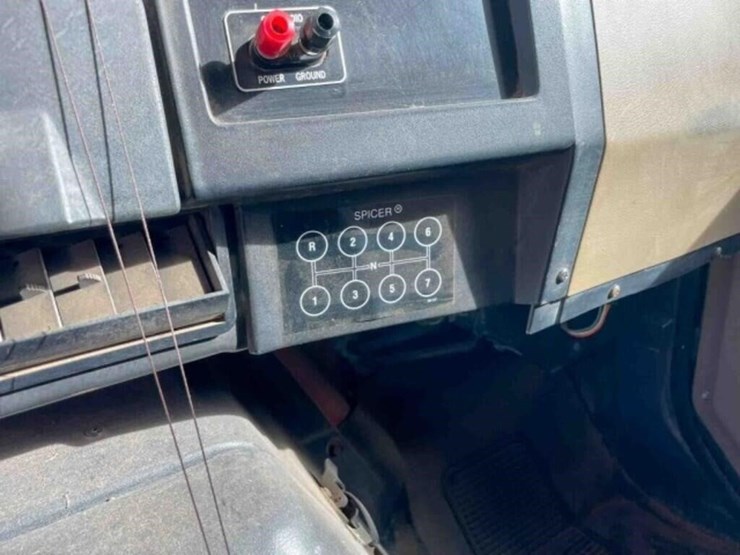 1994-international-dump-truck-image-21