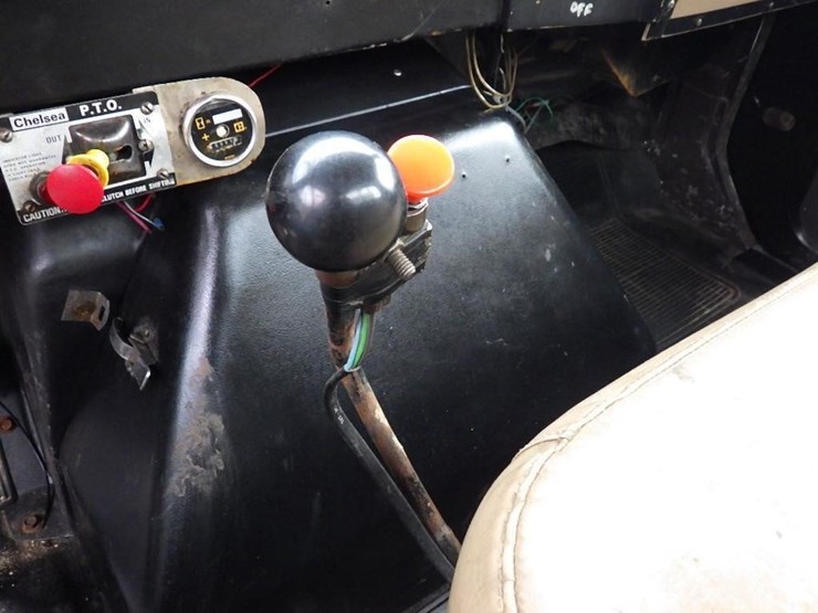 1990-international-4900-image-47