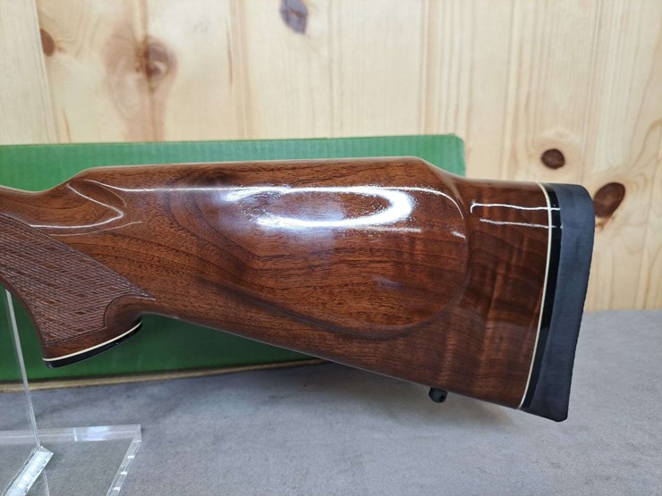 remington-model-700-7mm-mag-bolt-rifle-image-9