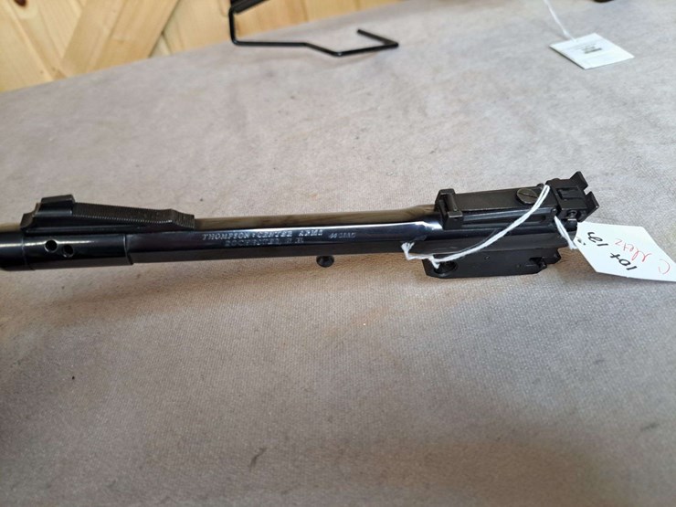 thompson/center-.22-wmr-&-.44-magnum-single-shot-contender-image-3